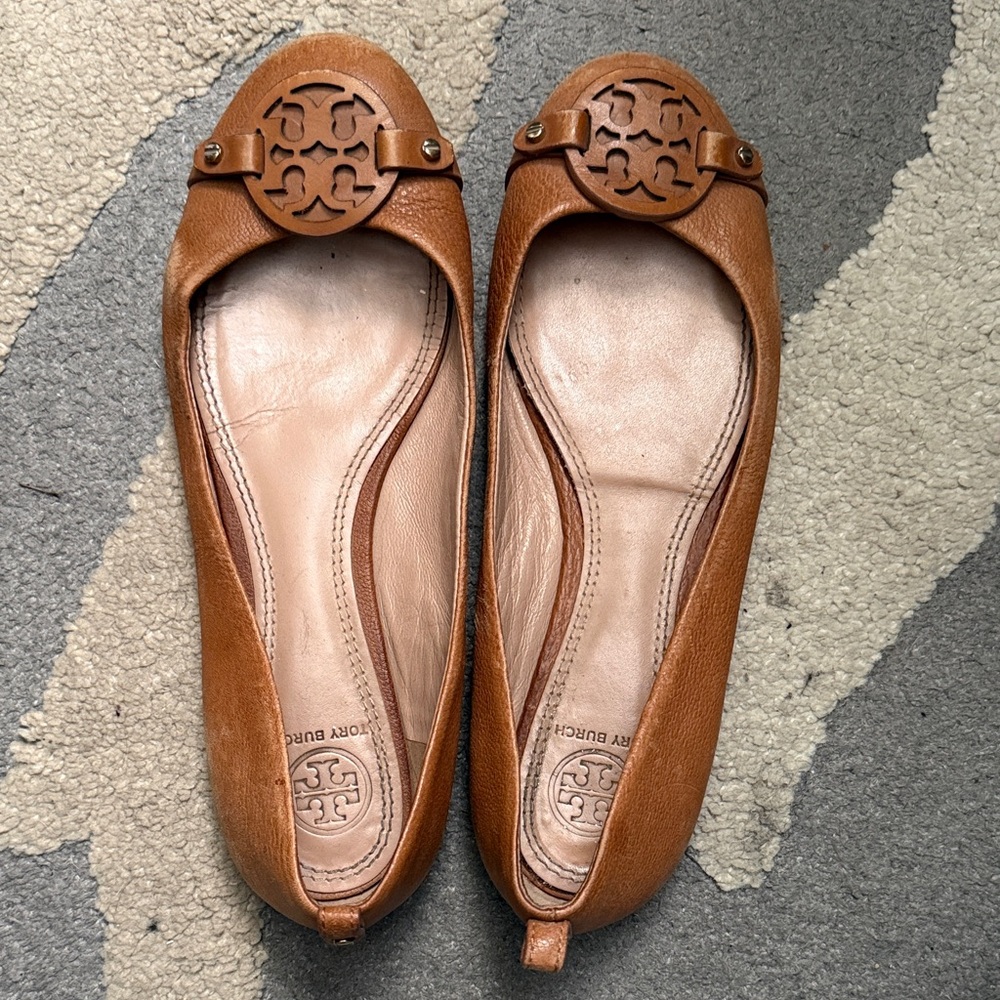 Tory Burch Tan Leather Loafers